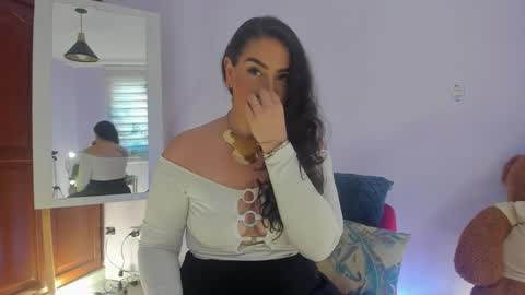 meganhotcurvy online show from 11-26-25, 04:52