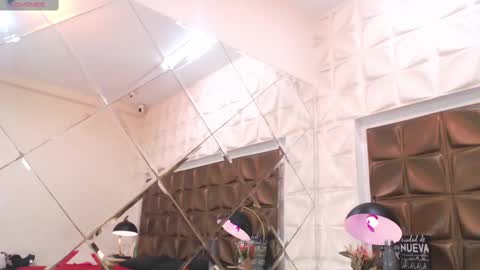 Snapshot of meganlarsson chatting on 10-14-25, 11:44 meganlarsson online show from 10-14-25, 11:44