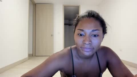 Snapshot of meganmir1 chatting on 01-16-25, 03:23 meganmir1 online show from 01-16-25, 03:23
