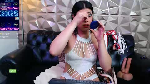 MeganM online show from 01-03-25, 03:22