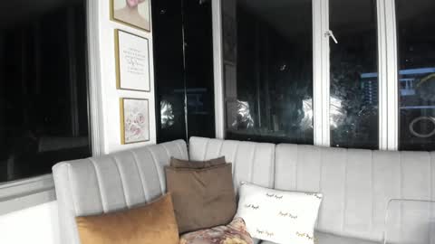 Snapshot of megann__sweet chatting on 02-12-25, 10:24 Mara online show from 02-12-25, 10:24