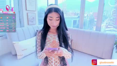 Snapshot of megann__sweet chatting on 02-15-25, 04:12 Mara online show from 02-15-25, 04:12