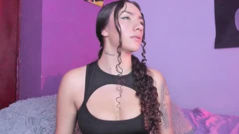 Snapshot of megannp chatting on 10-15-25, 01:06 Megan Price online show from 10-15-25, 01:06