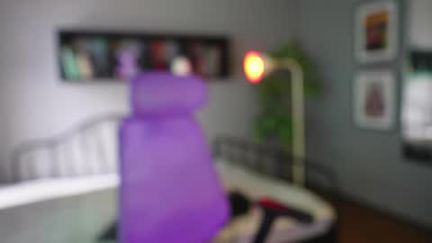 meganpeach_ online show from 11-27-25, 12:40