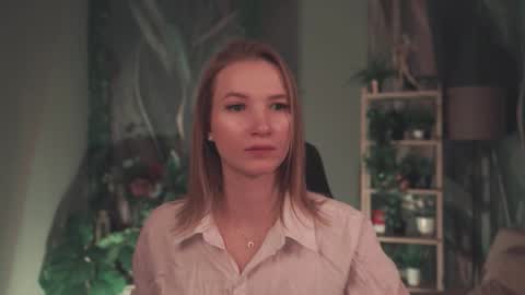 megan online show from 02-20-26, 06:19