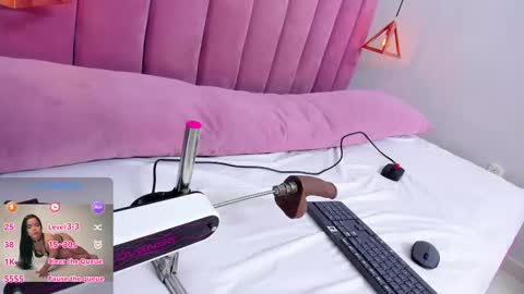 Megan  online show from 12-17-25, 07:53