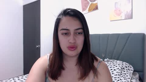 Snapshot of megansnow_ chatting on 09-29-25, 03:22 MEGAN online show from 09-29-25, 03:22