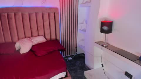 Snapshot of meganthedoll chatting on 03-04-25, 10:27 Meghan the doll online show from 03-04-25, 10:27