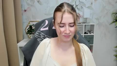 Megan online show from 12-18-24, 06:53