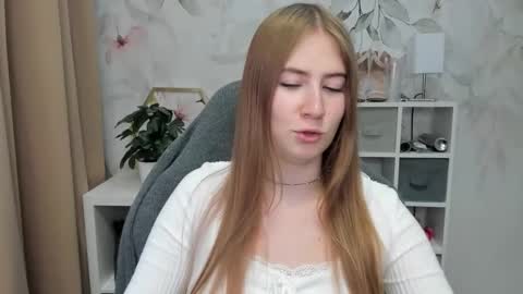 Megan online show from 09-11-25, 05:18