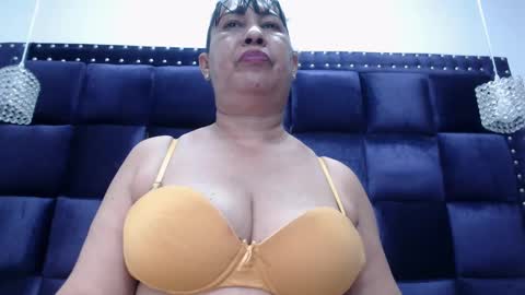 Snapshot of megatitsxxx chatting on 09-18-25, 02:02 milfpleasure online show from 09-18-25, 02:02