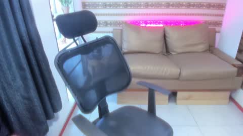 meggan online show from 12-21-24, 02:47