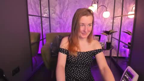 Meggy online show from 12-19-25, 01:51