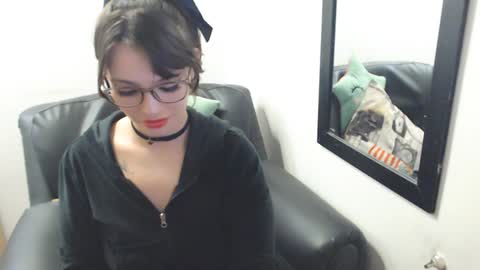 Snapshot of meghan_cherrys chatting on 01-22-25, 06:31 meghan online show from 01-22-25, 06:31