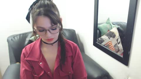 Snapshot of meghan_cherrys chatting on 01-24-25, 05:31 meghan online show from 01-24-25, 05:31