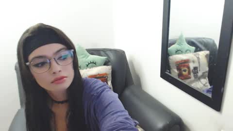 Snapshot of meghan_cherrys chatting on 02-12-25, 06:51 meghan online show from 02-12-25, 06:51