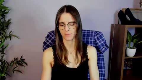 Megi online show from 03-11-25, 05:57