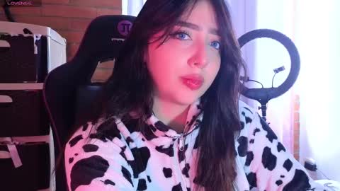 Megumi online show from 01-22-25, 01:53