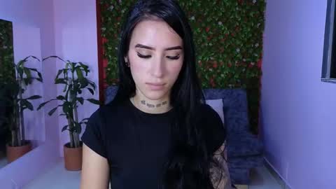 Snapshot of mei_naughtycat chatting on 01-16-26, 07:40 Mei online show from 01-16-26, 07:40