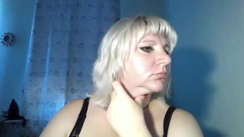 Snapshot of meilomawesa chatting on 09-23-25, 08:17 MeilomaWesa online show from 09-23-25, 08:17