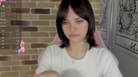 Snapshot of mekepo chatting on 10-13-25, 03:01 Katie Payne online show from 10-13-25, 03:01