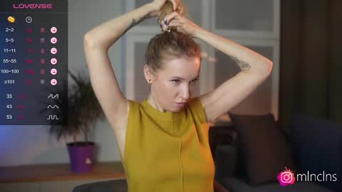 MELANIE  PVT ONLY 60TK PER MIN online show from 11-15-25, 05:42