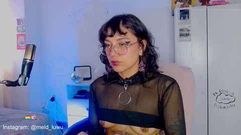 Melissa  -  -  Please help me to reach 100 thumbs up online show from 12-22-25, 07:55