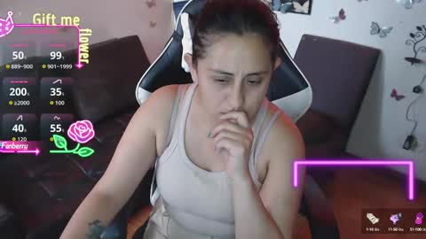 Snapshot of mel_raise chatting on 10-11-25, 08:40 mel raise online show from 10-11-25, 08:40