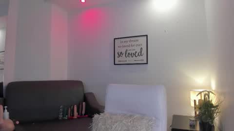 melan_owen online show from 11-30-25, 11:03