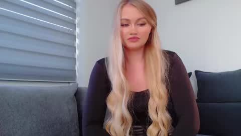 Melania online show from 11-22-25, 11:42