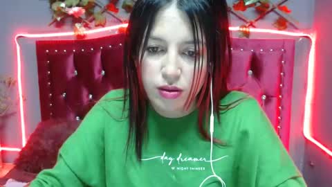 melani_cute01 online show from 02-05-25, 01:37