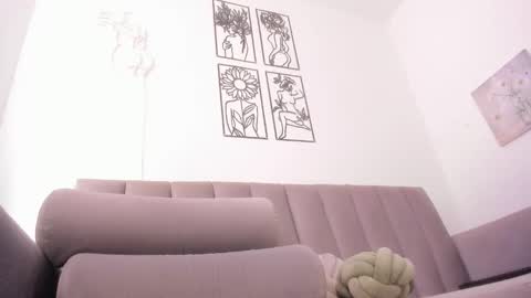 Snapshot of melani_greyy chatting on 02-10-26, 09:30 melani greyy online show from 02-10-26, 09:30