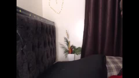 melanibaby online show from 10-02-25, 11:34
