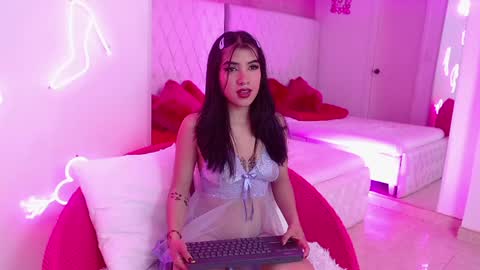 Melanie online show from 01-28-25, 04:18