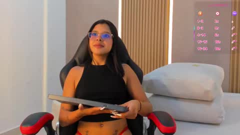 Melanie Bonelli online show from 10-09-25, 07:45