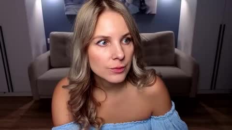 Melanie Bennett online show from 11-19-25, 11:43