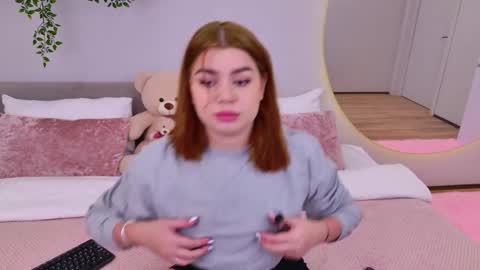 Melanie online show from 10-13-25, 04:07