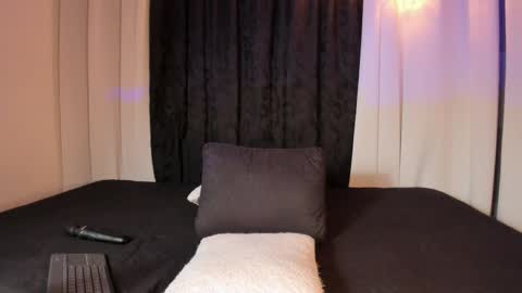  Melani  online show from 09-20-25, 07:59