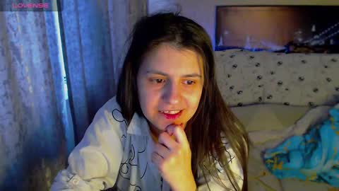 Melanie Milena online show from 12-15-24, 07:02