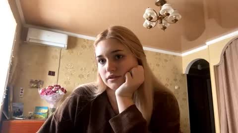 Marry online show from 11-21-25, 09:08