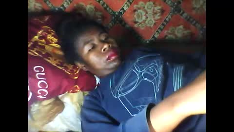 melanih online show from 10-30-25, 08:09