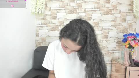 melannie roses online show from 01-24-25, 07:39