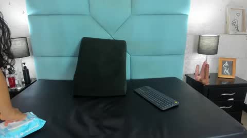 Melanny garcia online show from 02-28-25, 12:21