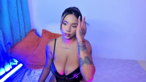 Melanny online show from 11-11-25, 08:20