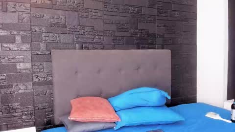 Melanny online show from 11-13-25, 01:54