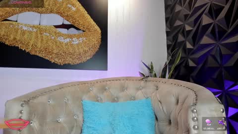 Melany Mendoza online show from 12-08-24, 03:13