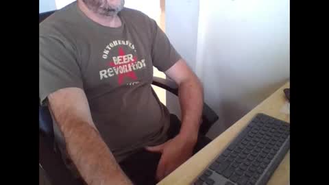 Snapshot of melbguy_075 chatting on 12-09-24, 06:12 melbguy_075 online show from 12-09-24, 06:12