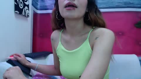Snapshot of melhiza chatting on 12-23-24, 03:23 melhiza online show from 12-23-24, 03:23