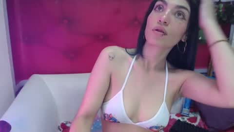 Snapshot of melhiza chatting on 02-19-25, 06:43 melhiza online show from 02-19-25, 06:43