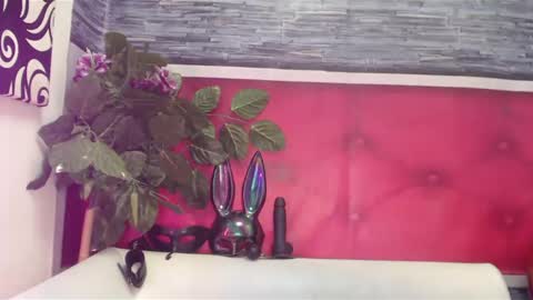 Snapshot of melhiza chatting on 03-06-25, 01:24 melhiza online show from 03-06-25, 01:24